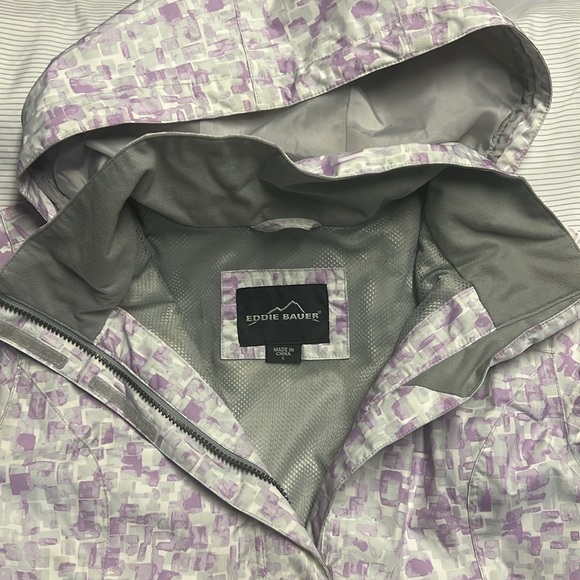 Eddie Bauer patterned weather edge rain jacket size large - Picture 2 of 3